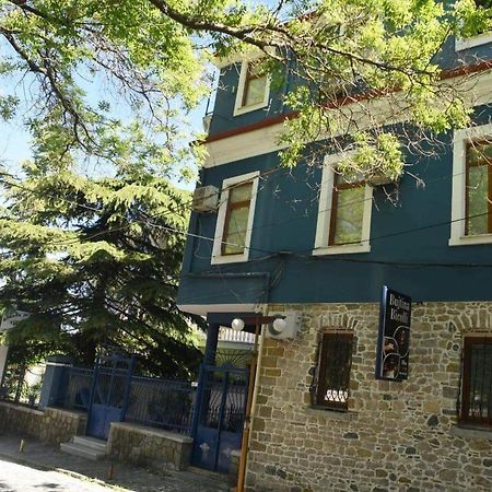 Hotel Bujtina Bicolli Korce Buitenkant foto